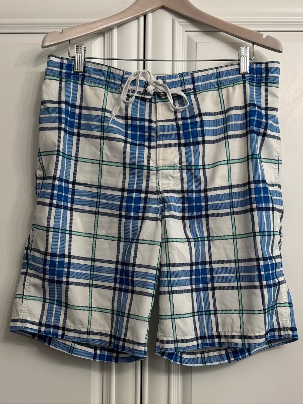 Merona Sz L (36-38) Blue and White Plaid Hybrid Shorts Swim Trunks Board Shorts